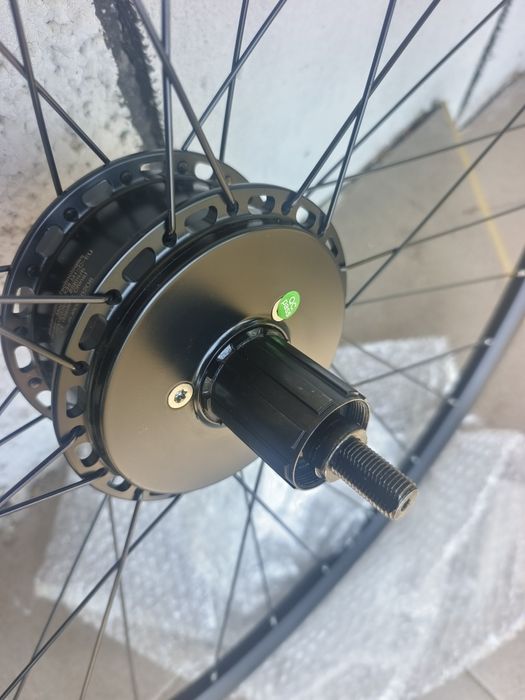 НОВ двигател за електрически велосипед X35 36V/250W-28" шина Mavic UST