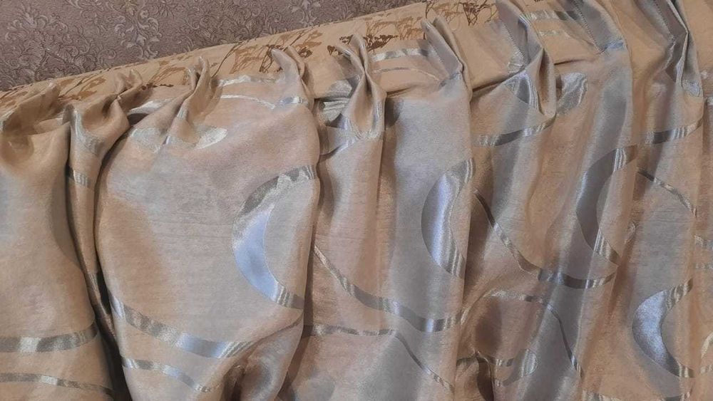 Шторы в комплекте