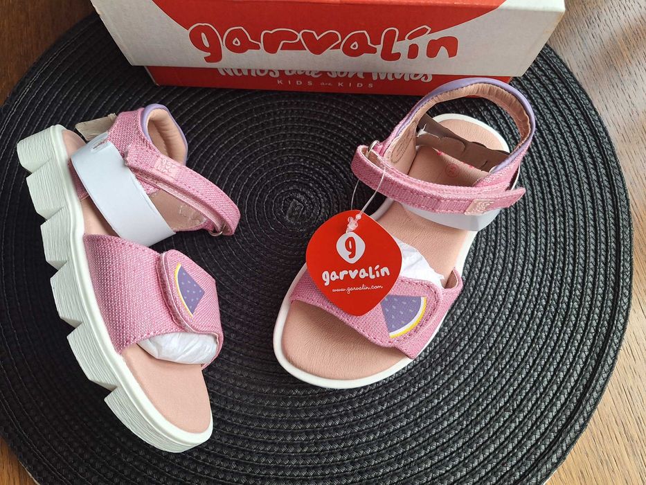 Сандали - нови - Geox, Superfit, Garvalin - н. 25