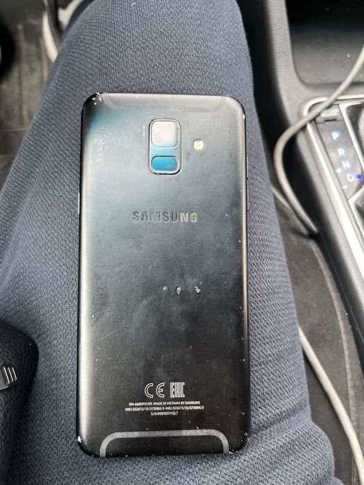 Samsung A6, продается