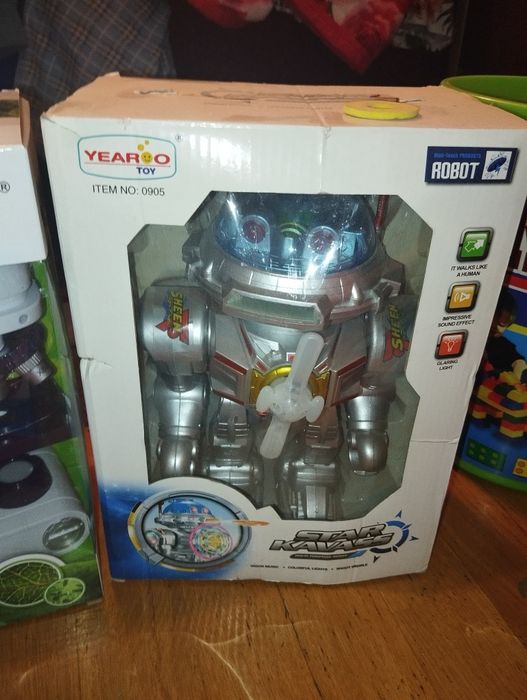 Игрушки б/у разные