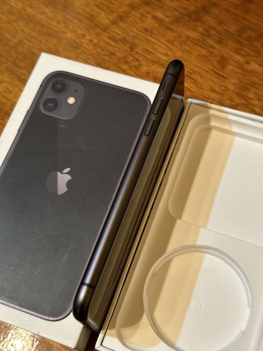 iPhone 11 128GB EAC