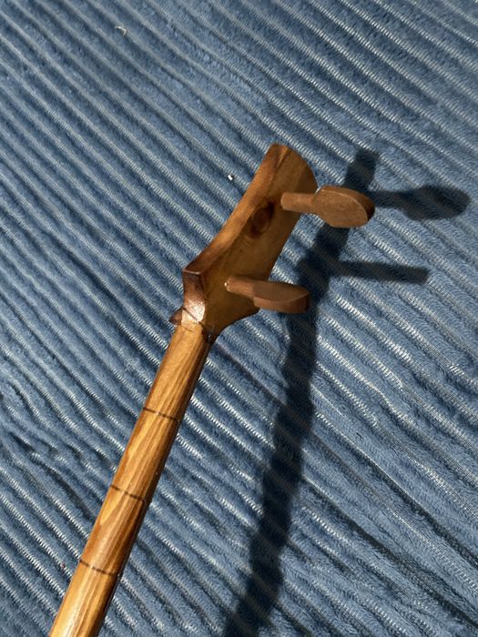 Сапасы жақсы домбыра