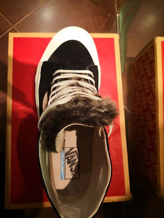 Дамски кецове Vans