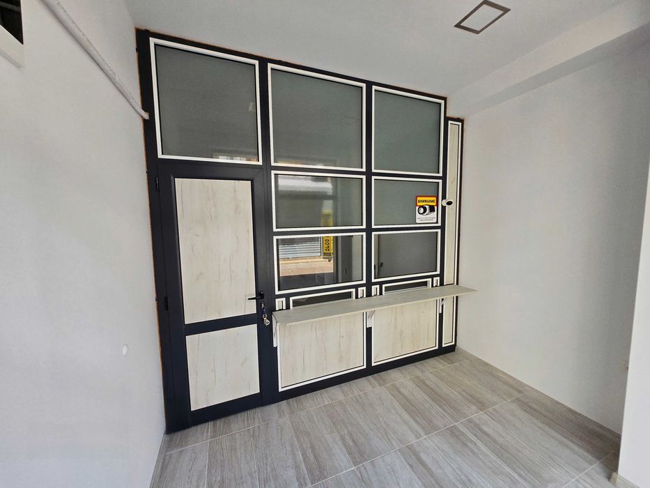 Дава се под наем Офис в Пазарджик, Окръжна болница - 38 кв.м за 75807.93 € - Снимка #2