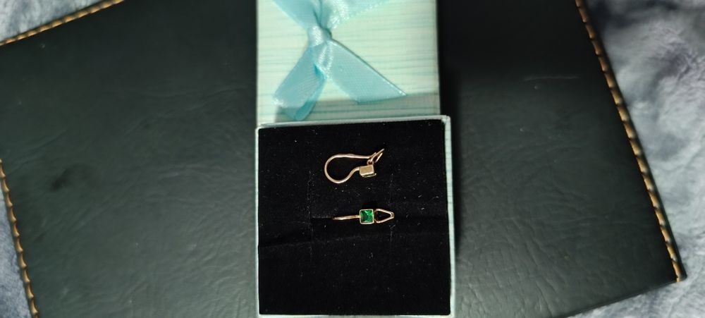 Продам золото 585 пробы.