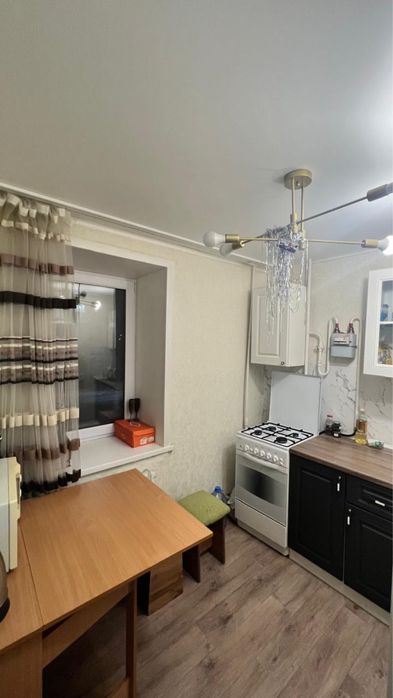 Продам 1 комн квартиру в 19 мкрн