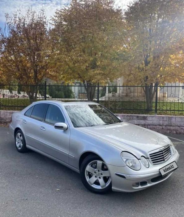 Продам Мерседес  - 211, 2005 года