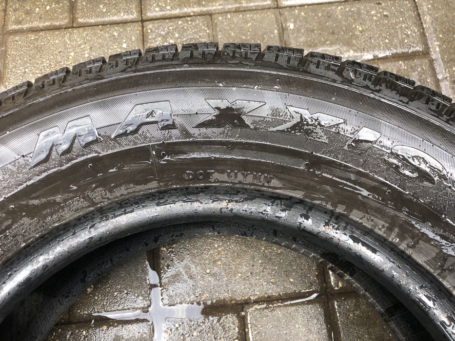 235/65/16С шины б/у на Спринтер