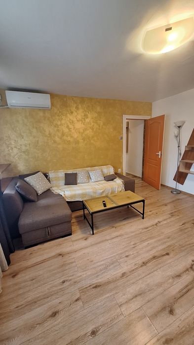 Apartament 2 camere de închiriat, zona  Modern, ADULTI Only