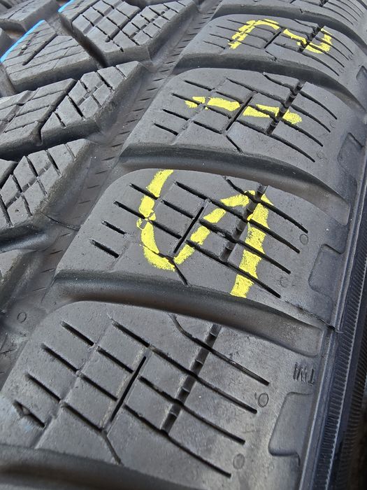 215 65 17 pirelli m+s