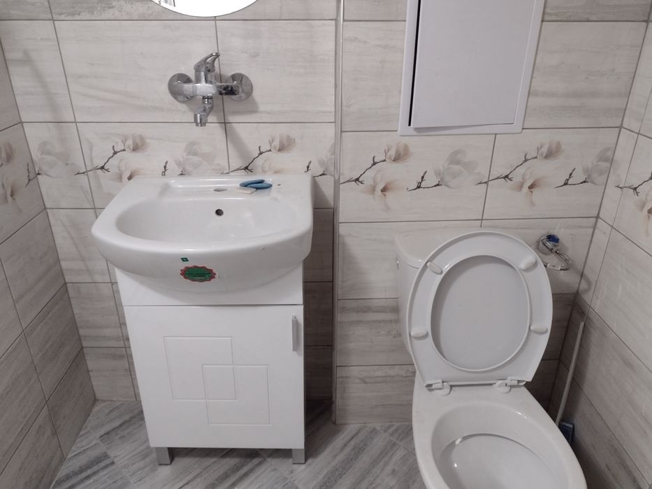 Дава се под наем Едностаен апартамент в Плевен, Идеален център - 25 кв.м за 153 € - Снимка #4