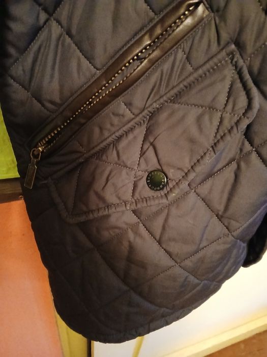 Мъжко яке и риза Barbour.