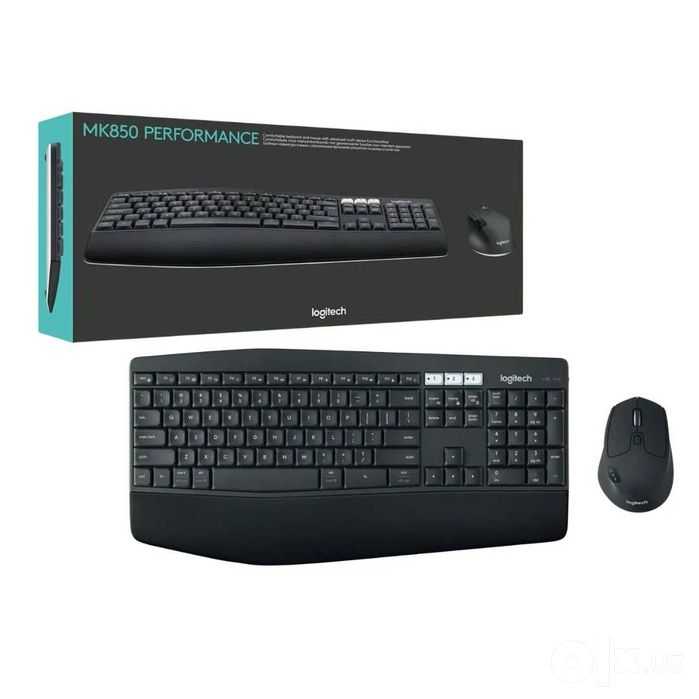 Logitech MK850 Performance Wireless Keyboard and Mouse Combo.