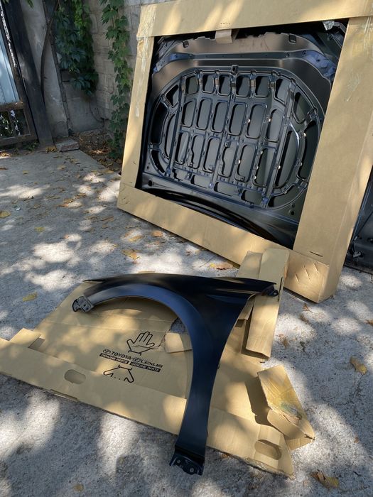 Крылья на Тойота Камри 70/75