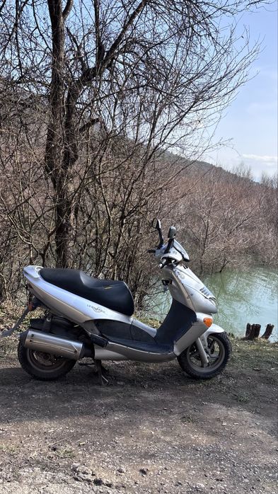 Aprilia Leonardo 125