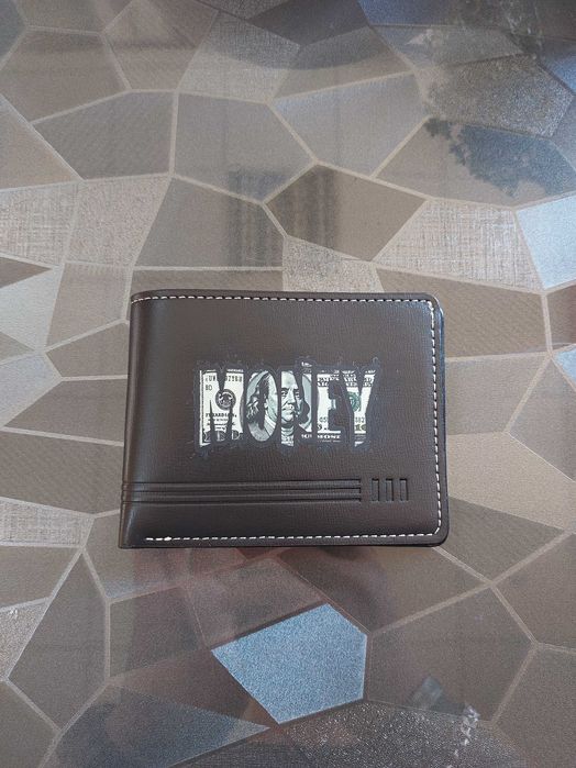 Мъжки портфейл - различни модели