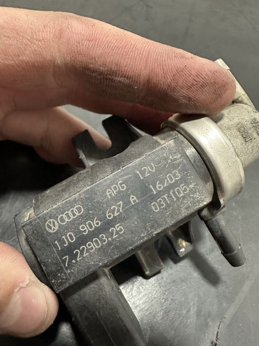 Electrovalva supapa vacuum Volkswagen Vw LT 2.5 TDI 1J0906627A