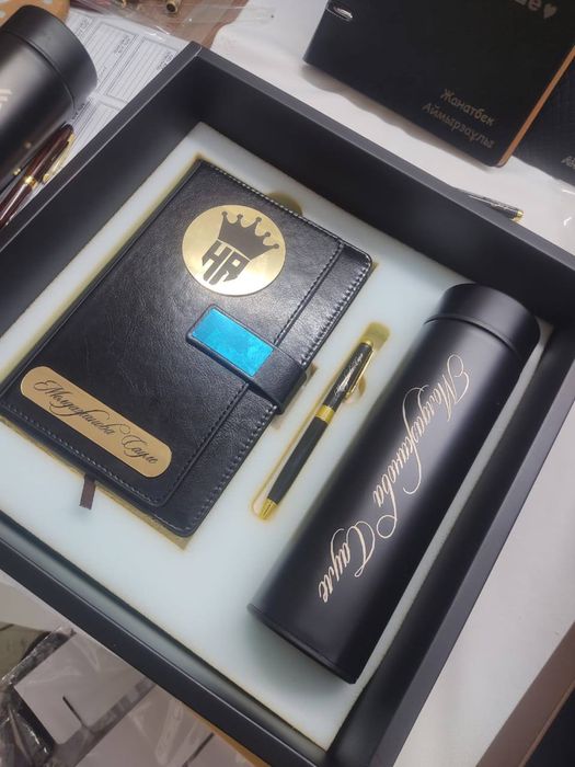 Подарки! Термосы,Блокноты,ручки! Подарочные наборы!