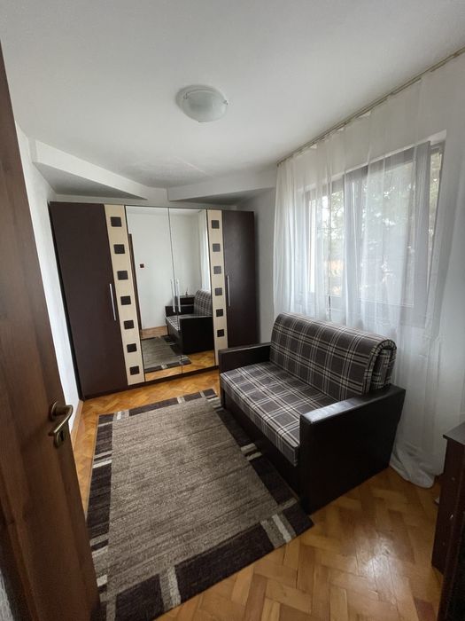 Apartament cu 3 camere de vanzare - strada Hunedoara, cartierul Mureseni, Tg-Mures