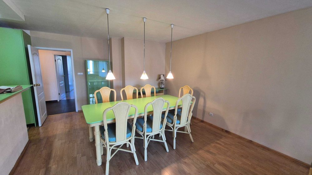 Дава се под наем Тристаен апартамент в София, Център - 111 кв.м за 1346.4 € - Снимка #1