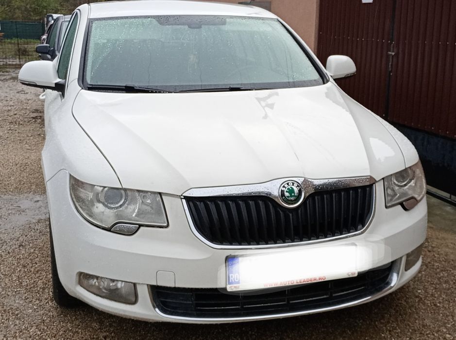 Skoda superb 2012