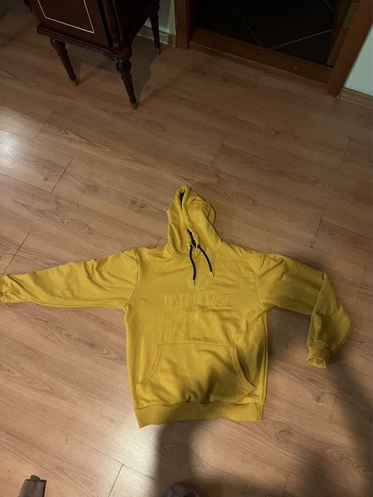 Продам разные худи по 1500 т