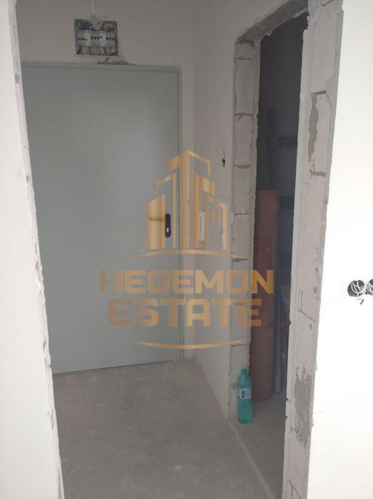 Продава се Двустаен апартамент в Варна, Център - 75 кв.м за 1520 €/кв.м - Снимка #12