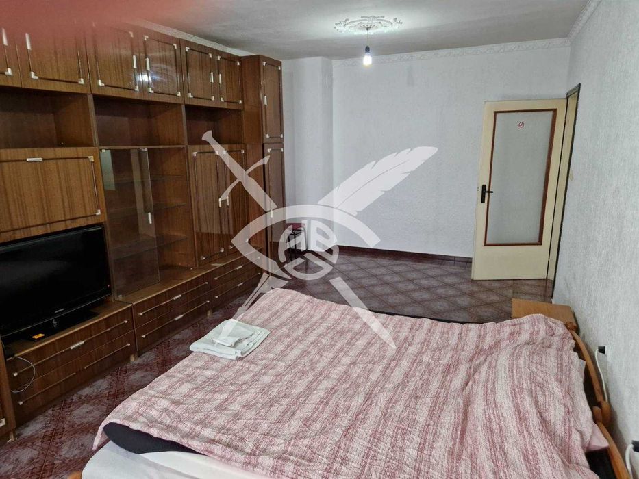 Тристаен апартамент в гр.Средец!