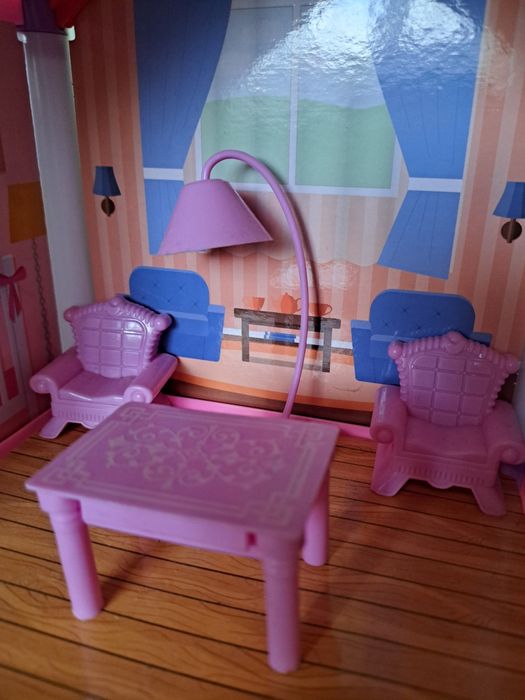 Домик для кукол, всём понравится