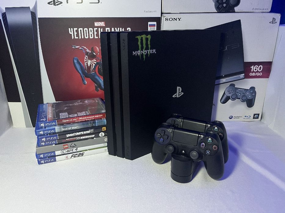 Продам PS4 pro с играми
