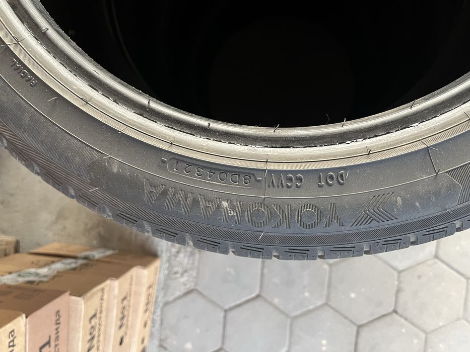 Продается шины Yokohama