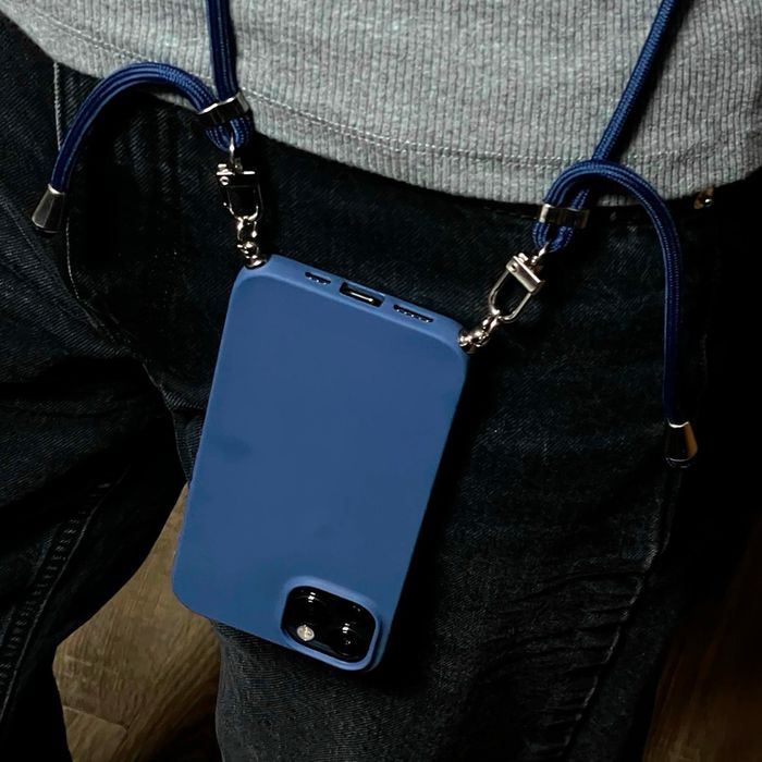 Чехлы на телефоны (iPhone) новые