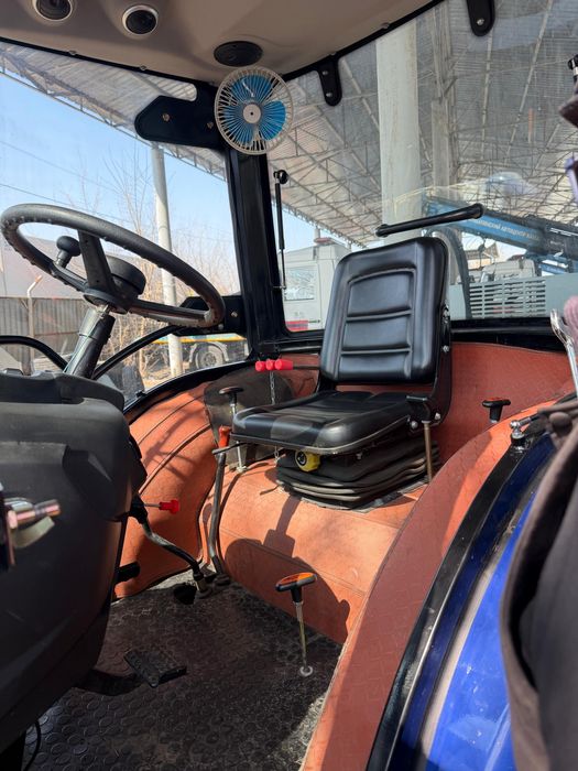 Трактор Lovol 854