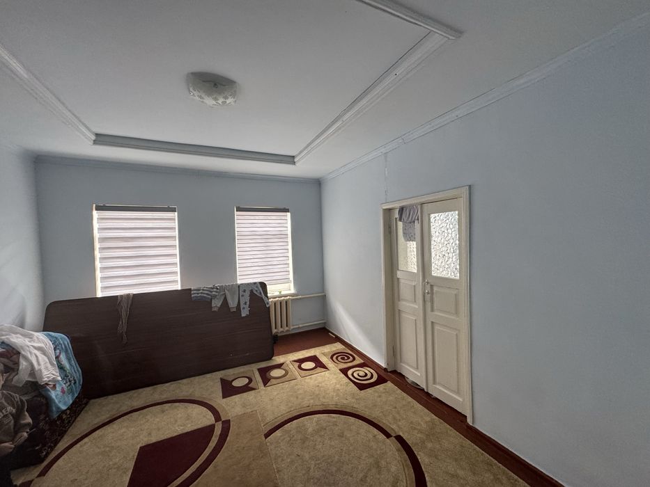 Sirdaryo shaharda uy sotiladi