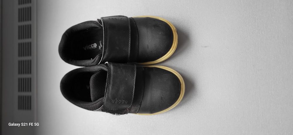 Детская обувь,  кроссовки