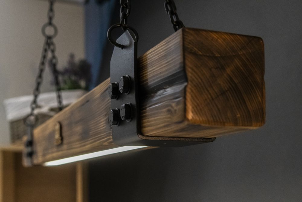 Рустик лампа от естествено дърво