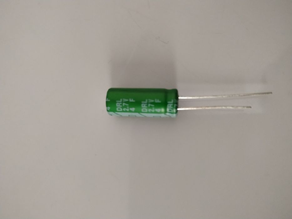 Condensator electrolitic 4F/2,7V