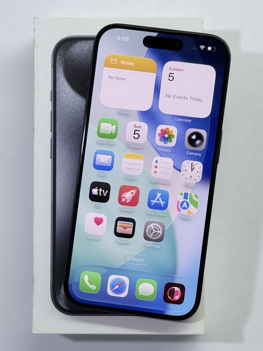 iPhone 15 Pro Blue 90% battery