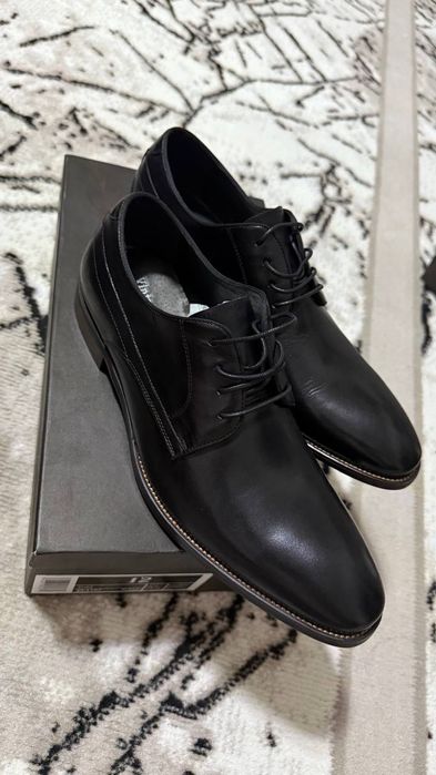 Amerikadan kelgan erkaklar tuflisi