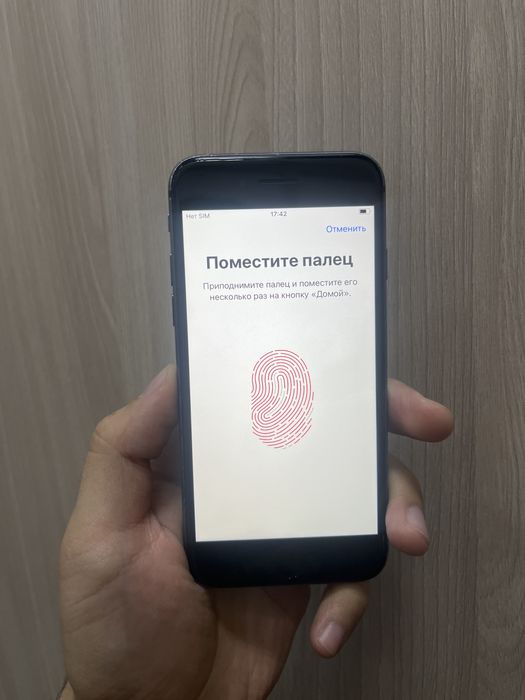 Продам Айфон 8 64гб 69%