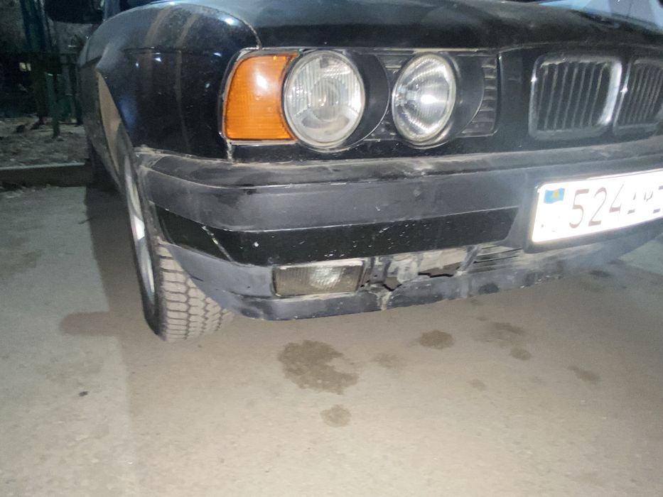 Продам бампера е34 бмв bmw
