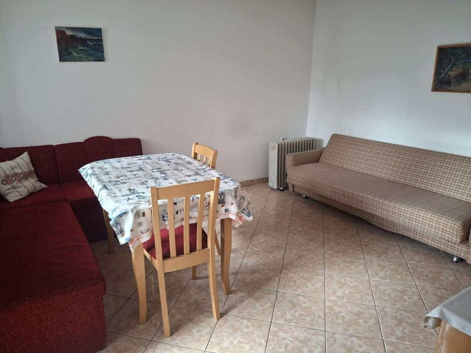 Четиристаен апартамент, под наем, Окръжна болница