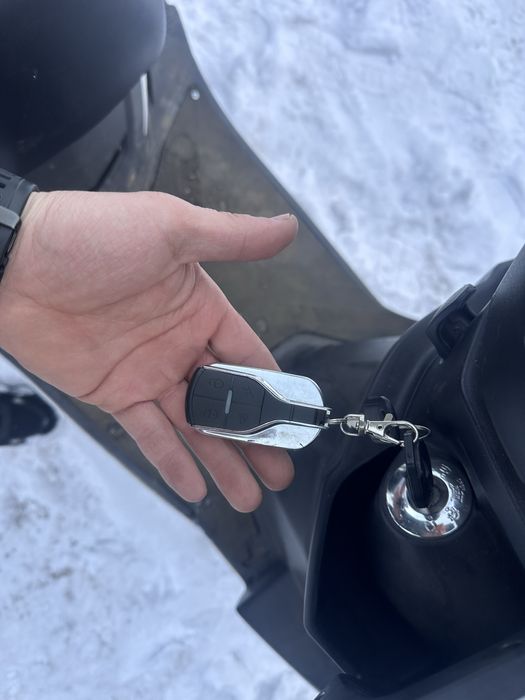 Скутер NOMAD 700 125m3