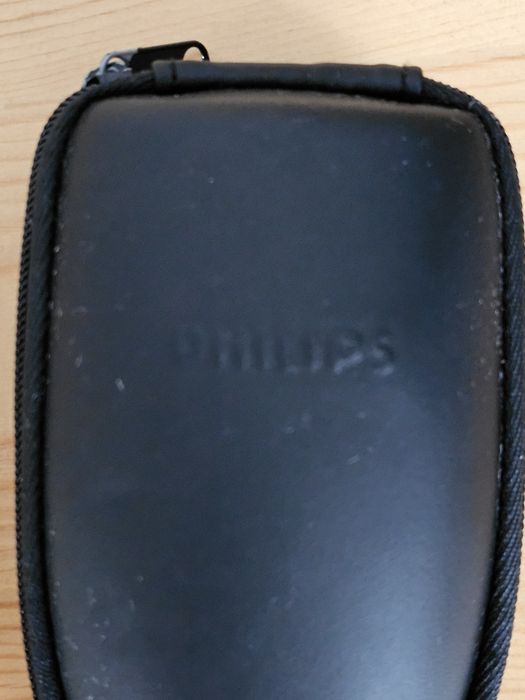 Електрическа машинка за бръснене на Phillips