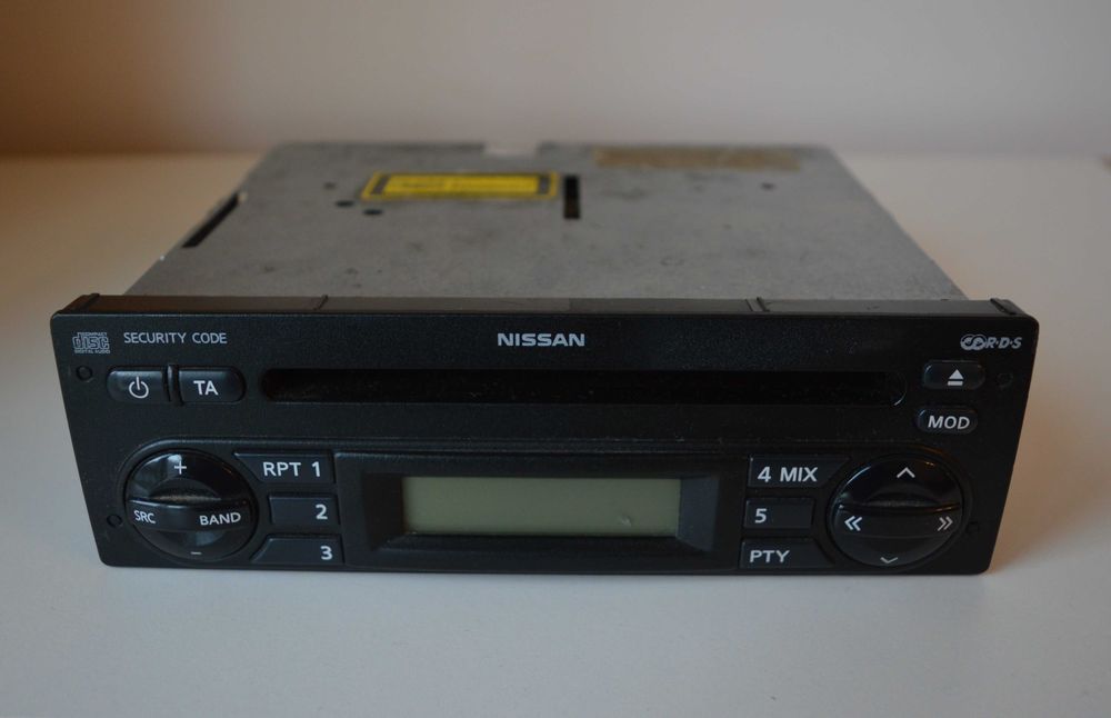 OE CD ресийвър за NISSAN