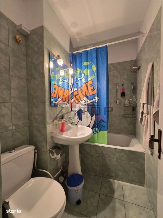 Etaj 2 - Dacia Bicaz, apartament 3 camere, mobilat, liber