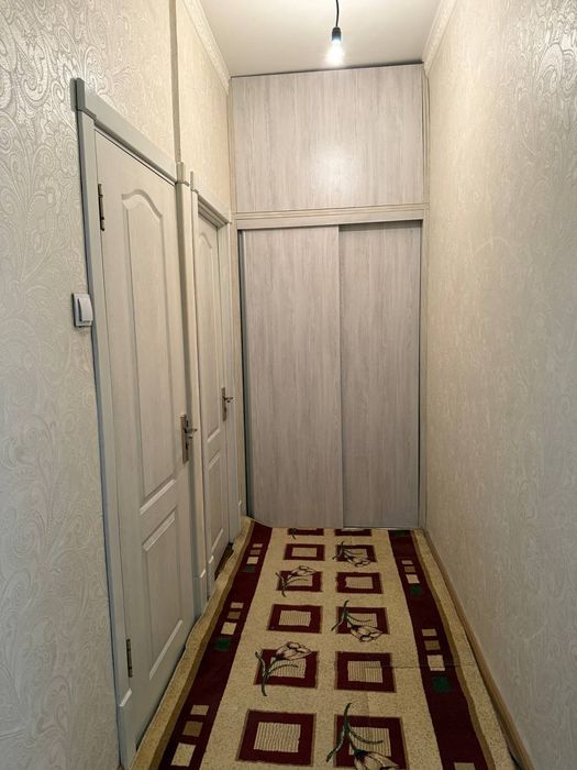 Срочно уй сотилади узимники кушнилар яхши транспорт яхши Богча мактаб