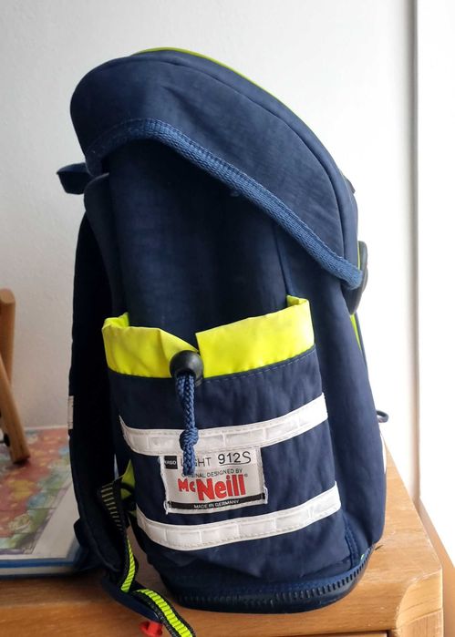 Ghiozdan Mc Neill de scoala