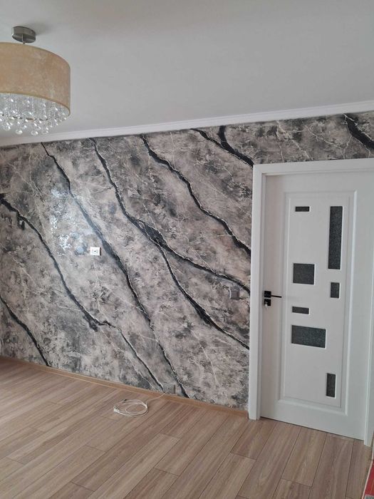 Vând apartament în Craiovița Nouă